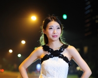 白衣麗人
