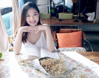 90后清新美女王太瓊修長美腿