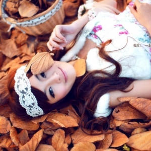 新人，發(fā)一組寫真讓大家認(rèn)識(shí)我一下