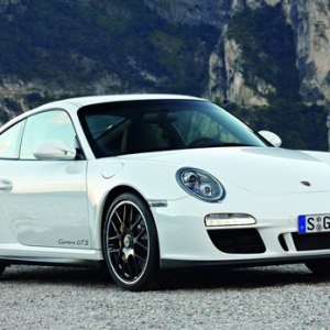保時(shí)捷911三款新車上市 售價(jià)170.10萬元起