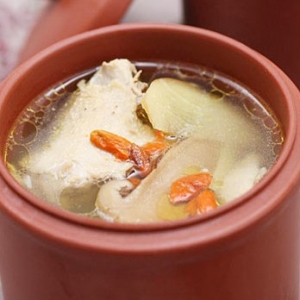 松茸土雞湯