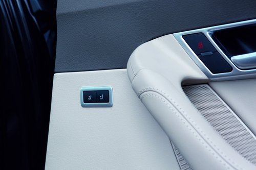 LٶȌ(du)Q YE300LQ(zhn)WA6L