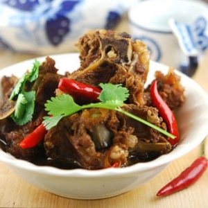 京味羊蝎子—滋陰補(bǔ)腎養(yǎng)顏壯陽之佳品