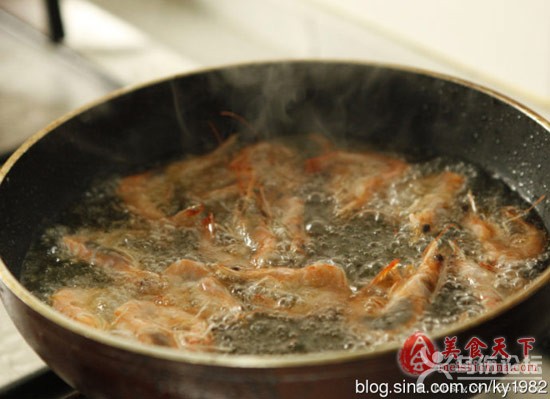 吮指茶香酥蝦