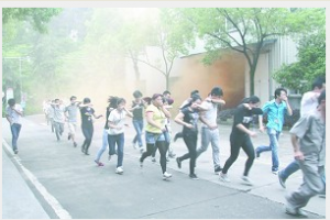 ߌ̎ͻl(f)¼TȫR