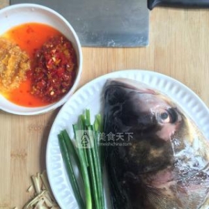 剁椒蒸魚頭的做法