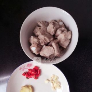 糖醋排骨的做法