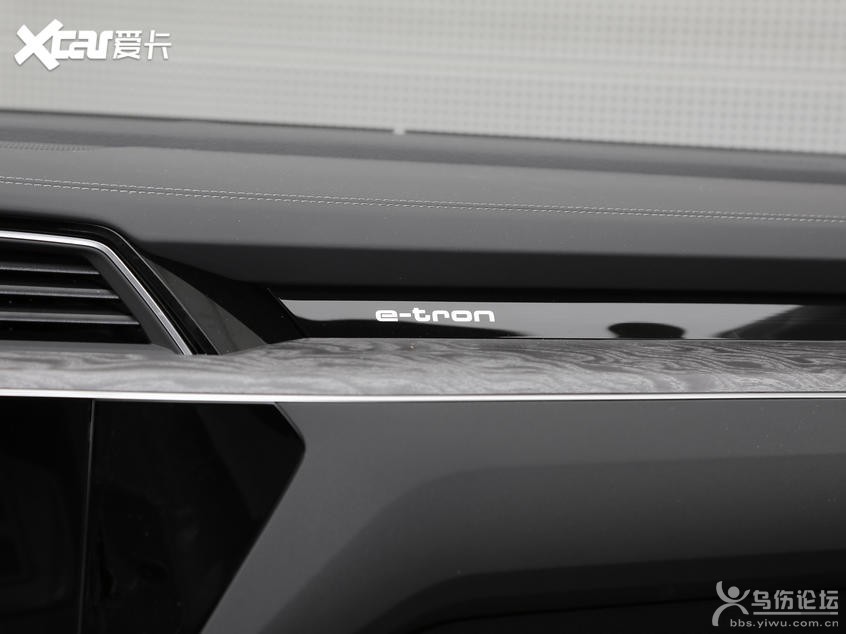 奧迪(進口)2019款奧迪e-tron