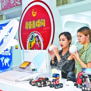 p݆(q)(dng)׌F(tun)F(tun)