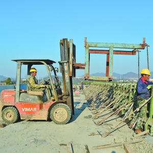 F·xվCϽͨ м~·̼ӿʩ