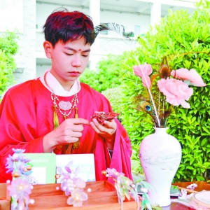 x߶W(xu)Õr(sh)2Ԅ(chung)Ʒ