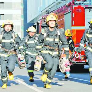 ƽr(zhn)rѪ  ꠆TúˮN^ӲI(lng)