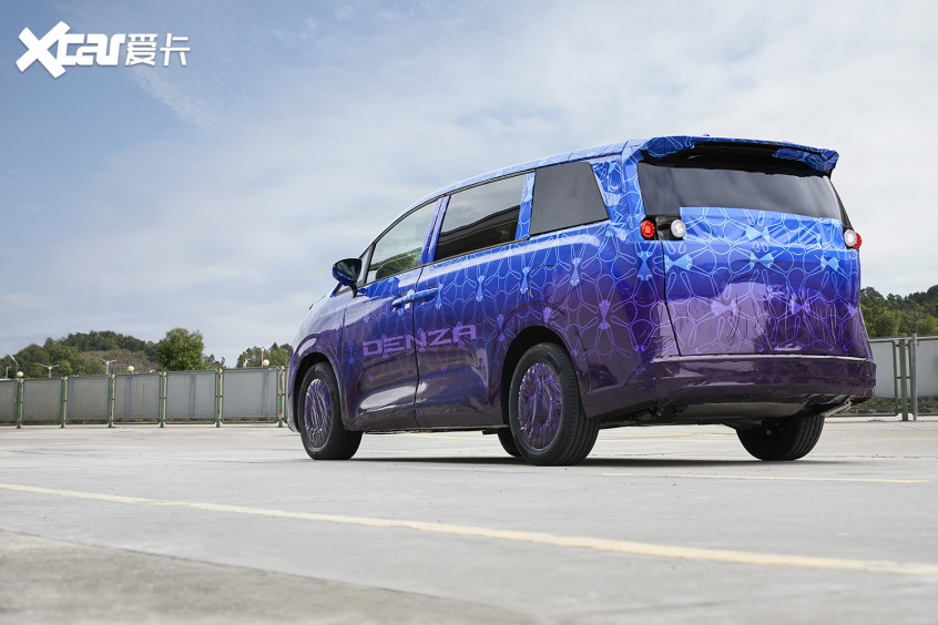 騰勢MPV