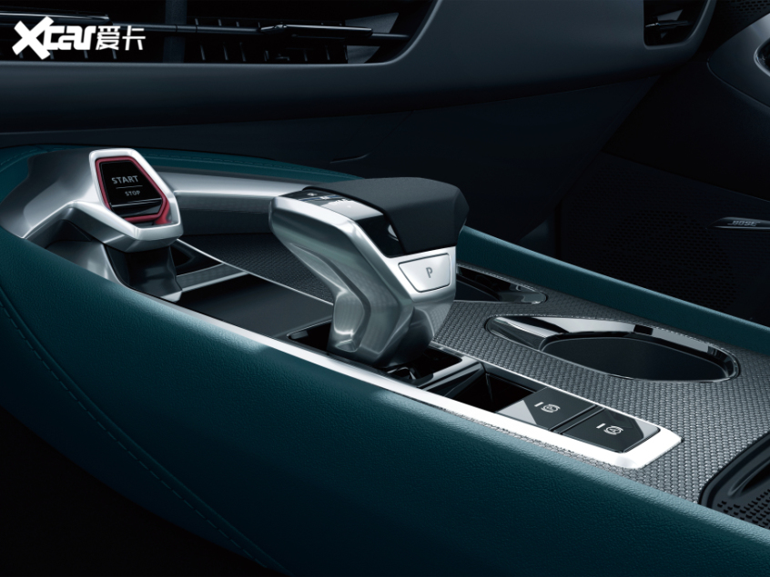 上汽集團(tuán)2022款MG7